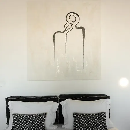 Panda Art Apartment *