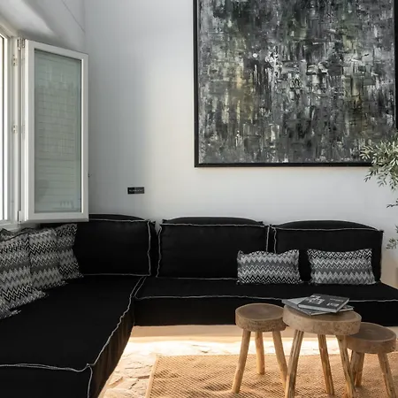 Panda Art Apartment Ano Mera