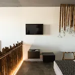 Apartament Panda Art Ano Mera
