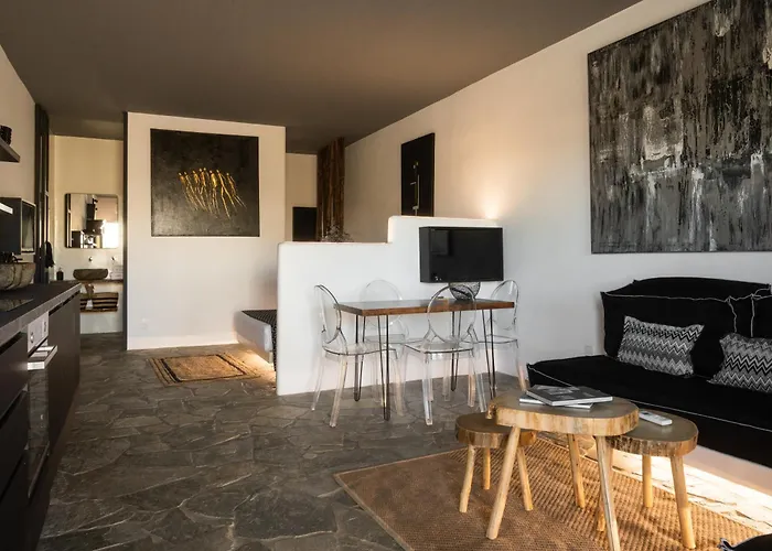 Apartament Panda Art *